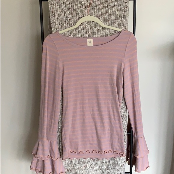 NWT we the free | good find top  Medium - Picture 2 of 6
